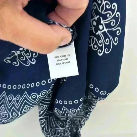 Vince Cumato Boho style Navy Blue with Tie in front size Small 3/4 sleeve - Picture 9 of 13